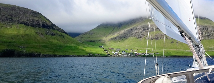 Bour-sailing-holidays-Faroe-islands-1